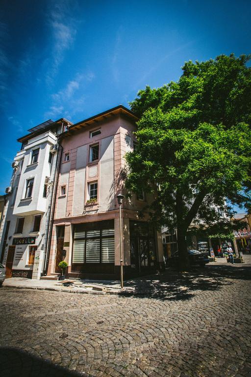 Historic Artcity Villa In Old Town 플로브디프 외부 사진